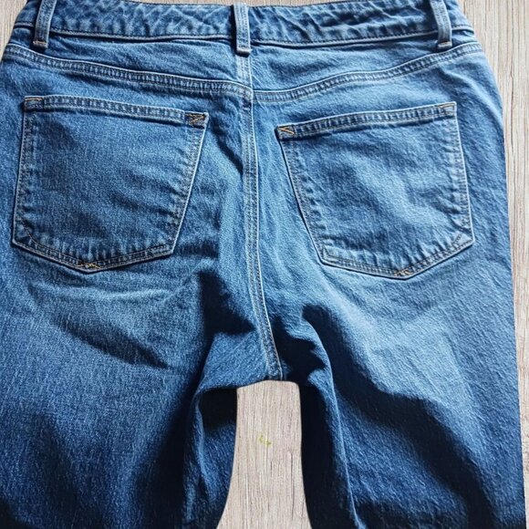 Talbots Womens Everyday Relaxed Capri Jeans 6P Mid-Rise Blue Denim - Picture 10 of 10